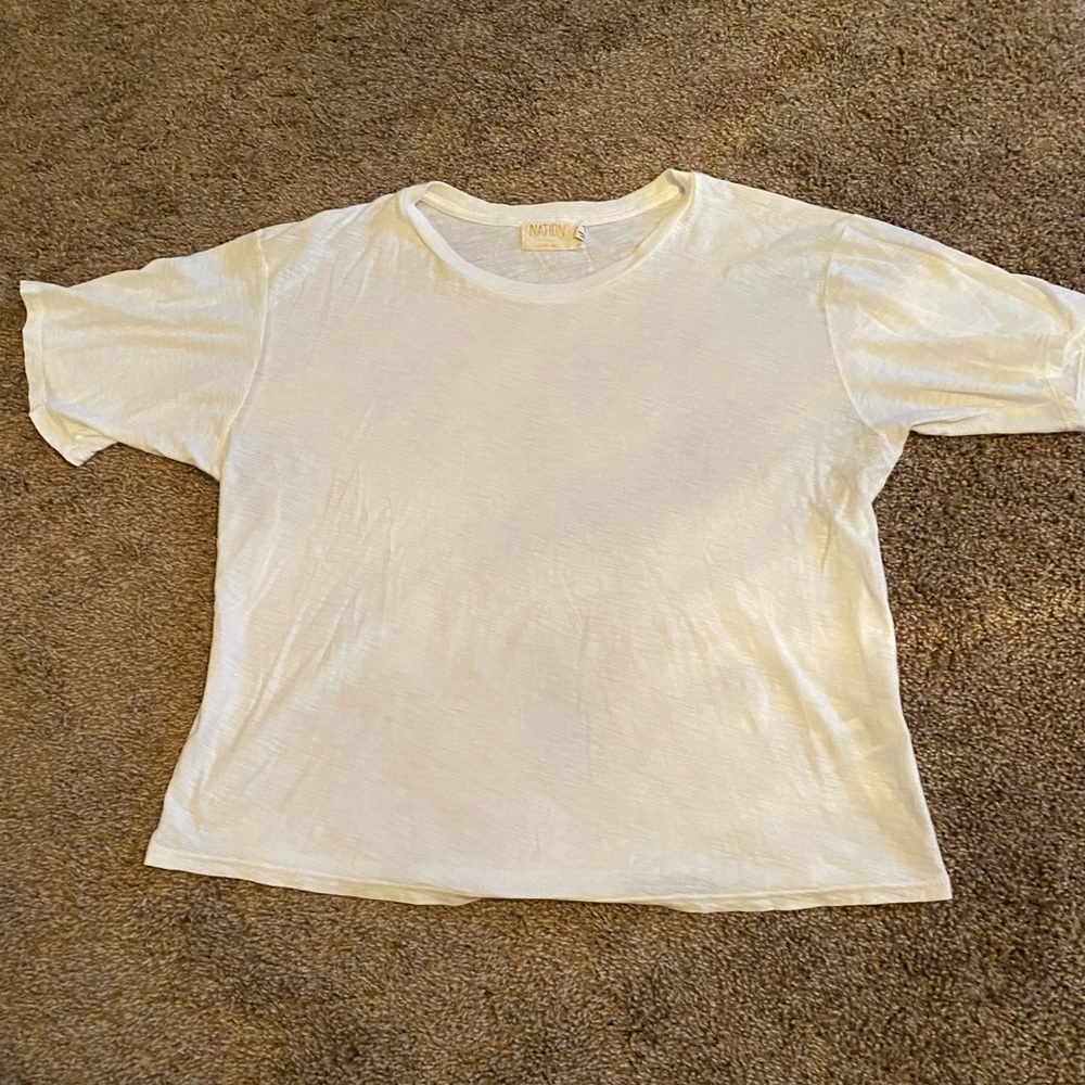 Boxy white tee